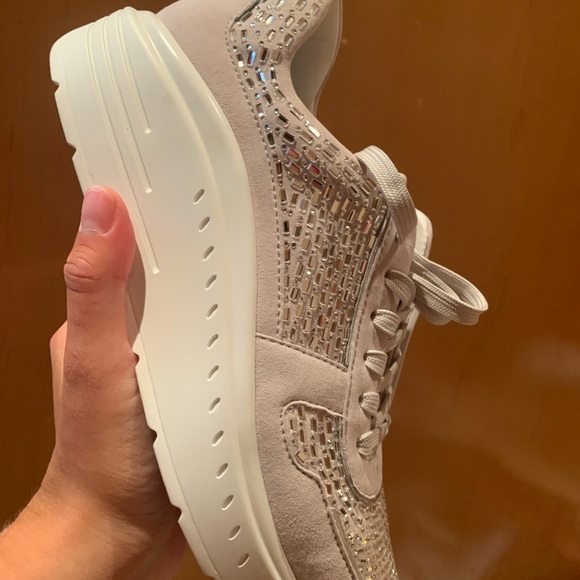 stuart weitzman sneaker - Picture 5 of 5